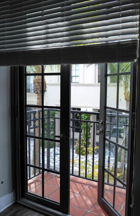 Blackswan - Rosemary Sq - Bohemian Loft With Balcony ウェストパームビーチ エクステリア 写真